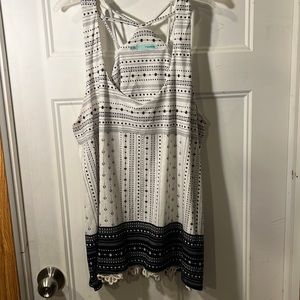 Lined Maurice’s tank size Xl